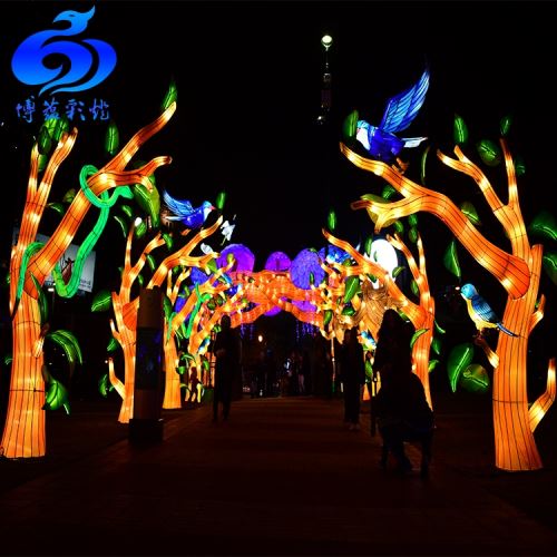Perfecte levens-achtige lantaarn festival decoratie